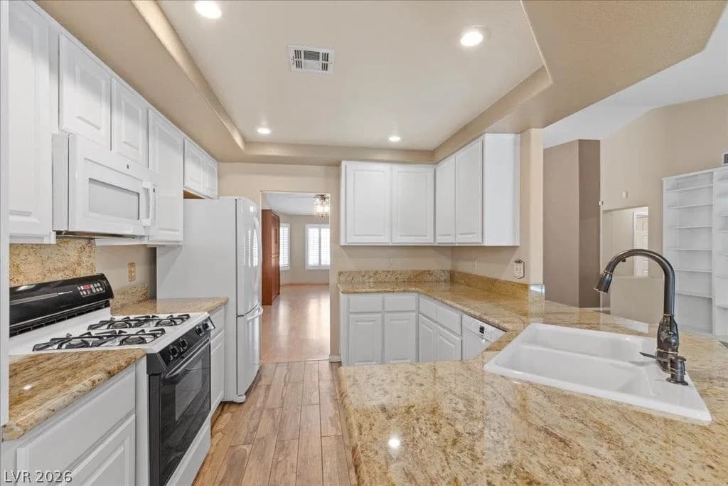 8245 Aqua Spray Avenue photo 3