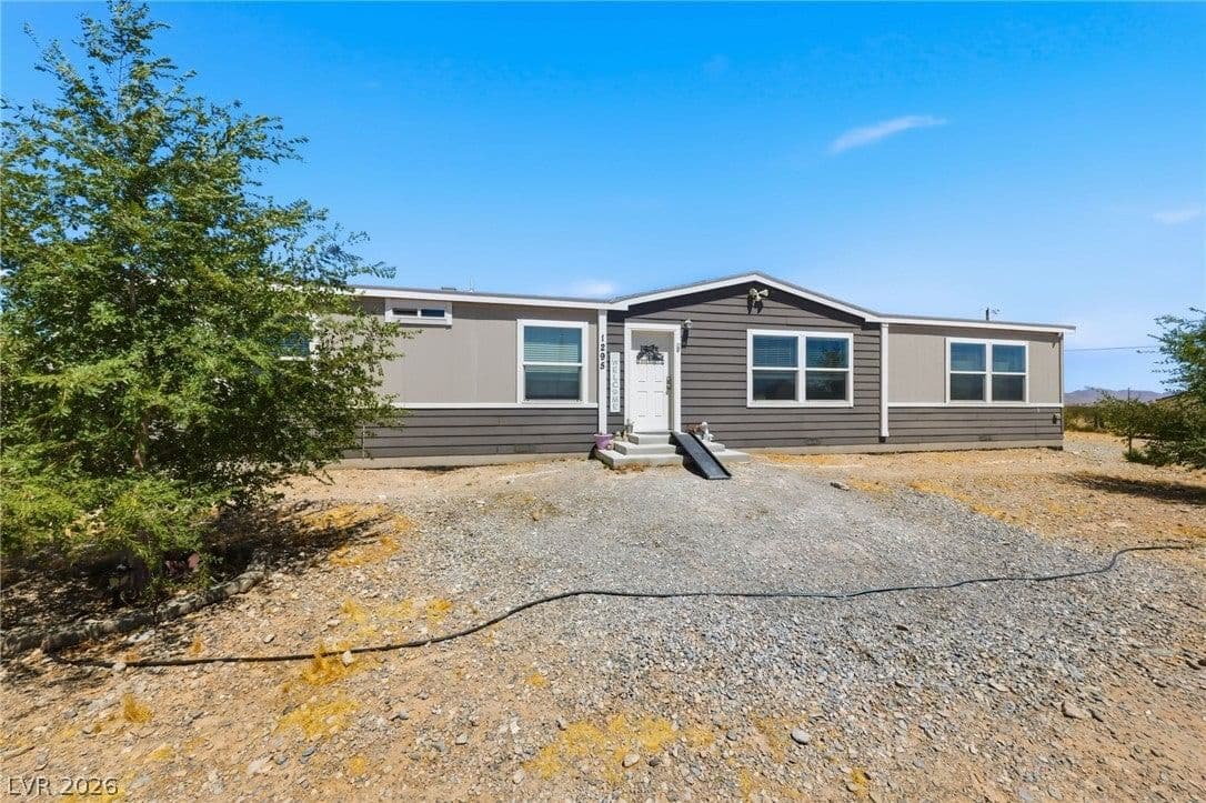 1295 Nickel Avenue photo 2