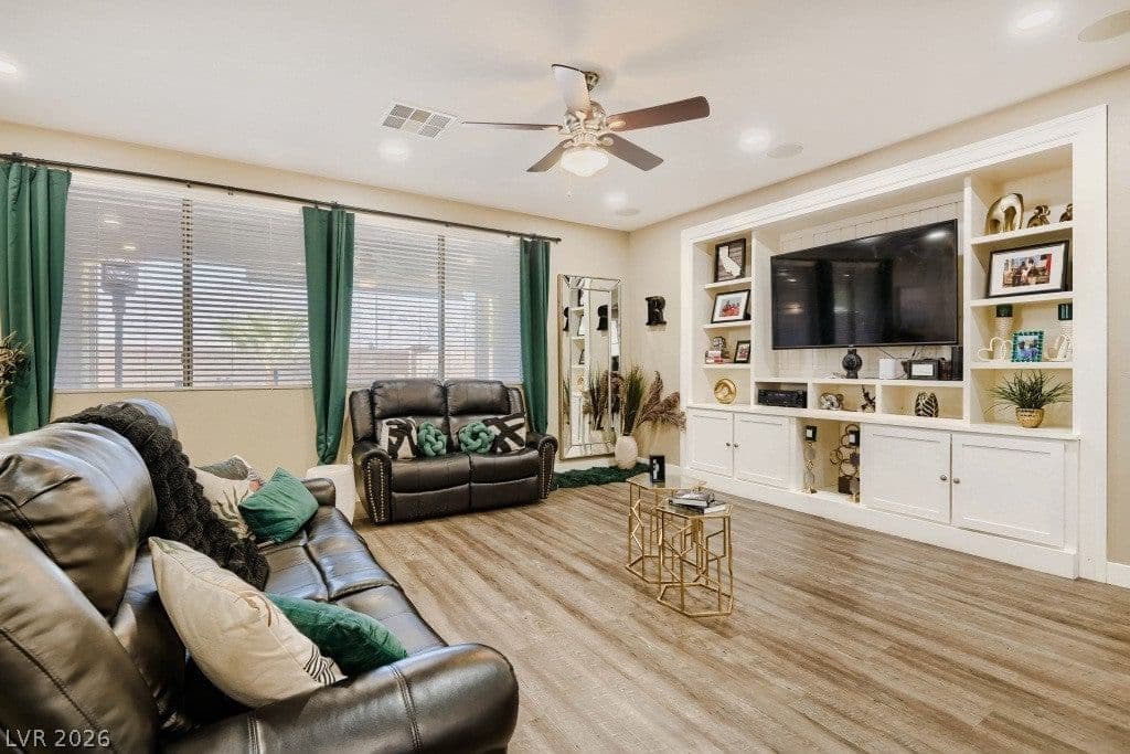 4336 Desert Haven Avenue photo 4