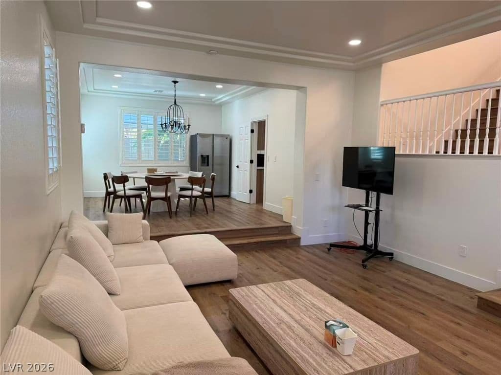 605 Runbridge Street photo 4