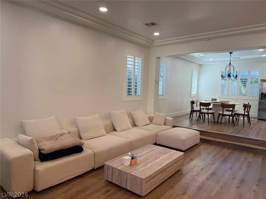 605 Runbridge Street photo 5