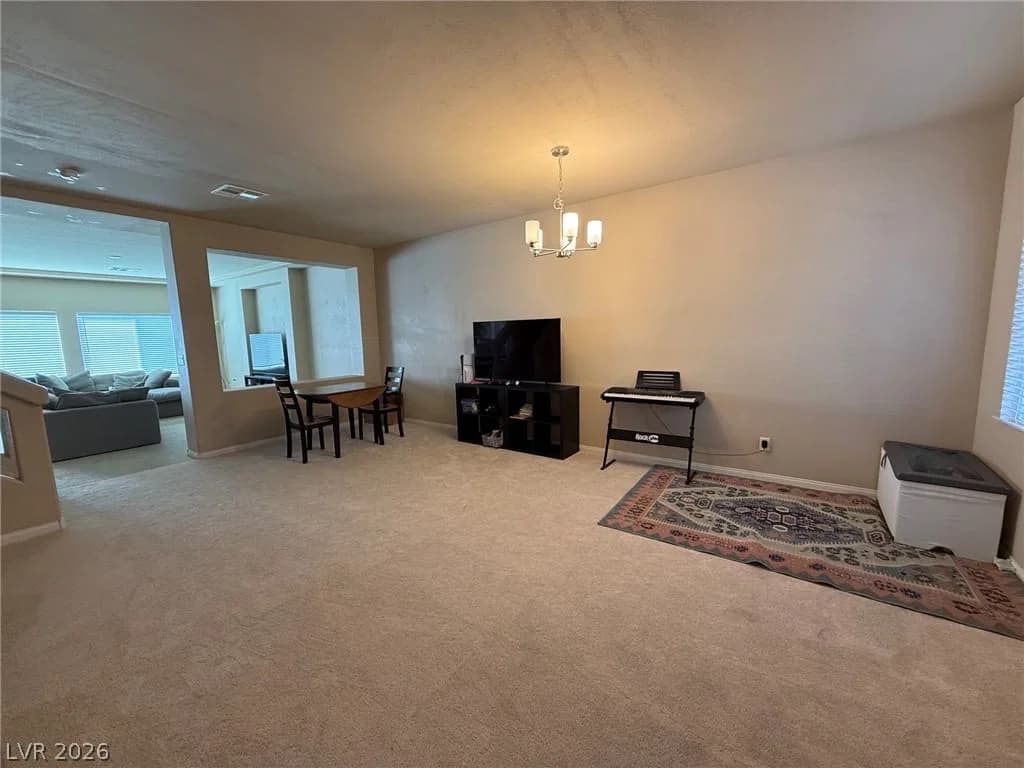 8173 Crimson Creek Court photo 3
