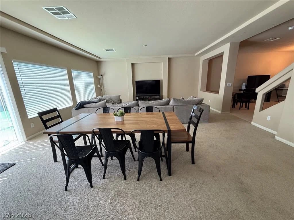 8173 Crimson Creek Court photo 5