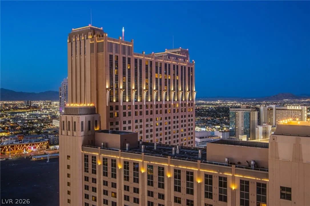2700 Las Vegas Boulevard photo 4