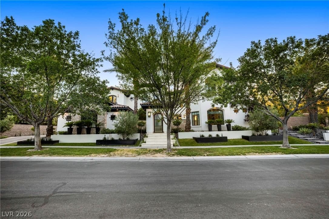 7 Vintage Valley Drive photo 2