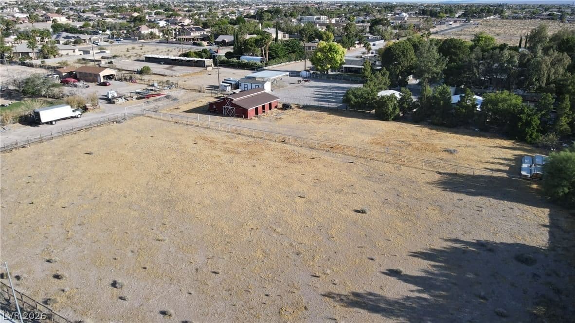 Lone Mountain photo 2