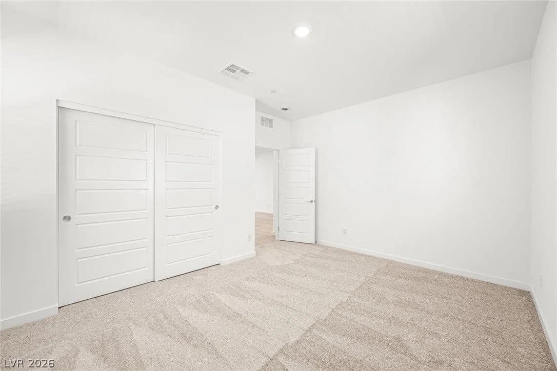 1468 Bianca Falls Drive photo 5