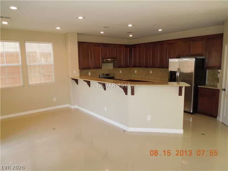 5749 Blackbirch Street photo 5
