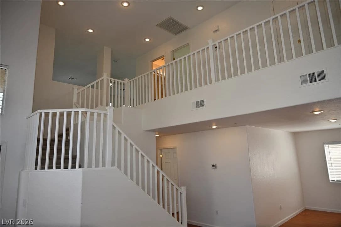 9859 Erins Grove Court photo 3