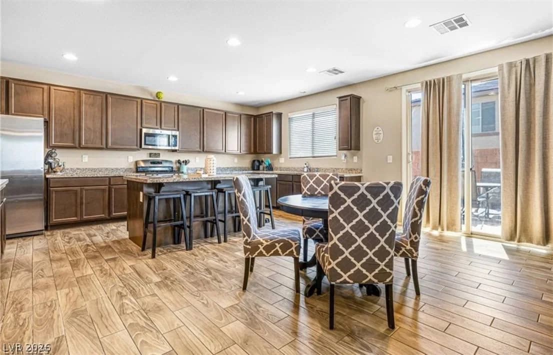10523 Laurel Mountain Lane photo 4