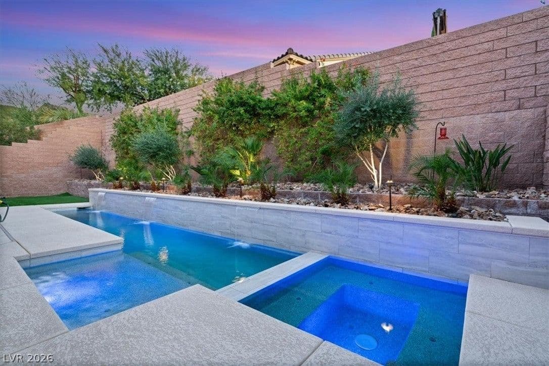 3 Viola Carino Court photo 5