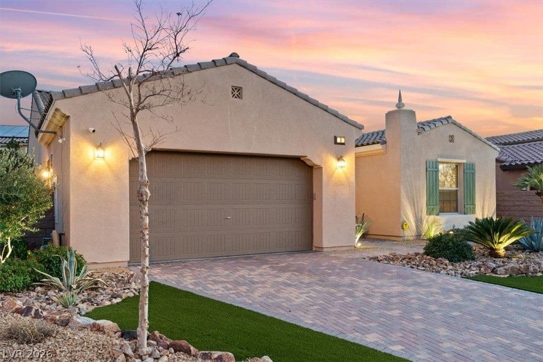 3 Viola Carino Court photo 2