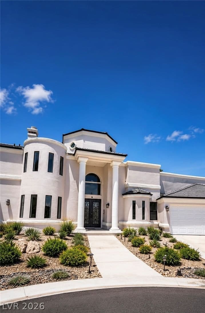8124 tiara Cove