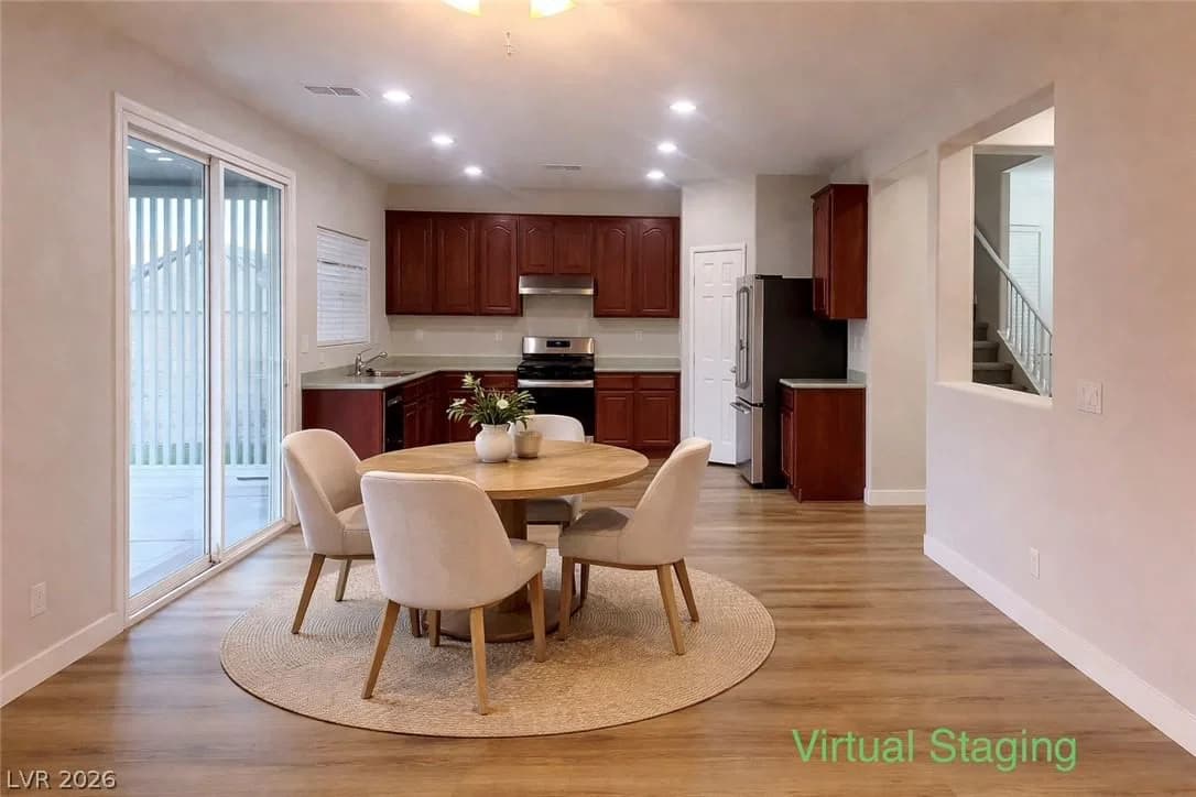 154 La Padania Avenue photo 2