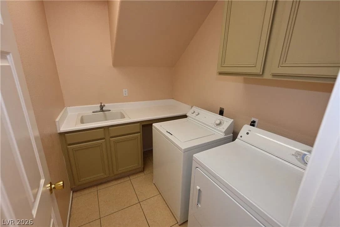 4711 Grand Ridge Court photo 4