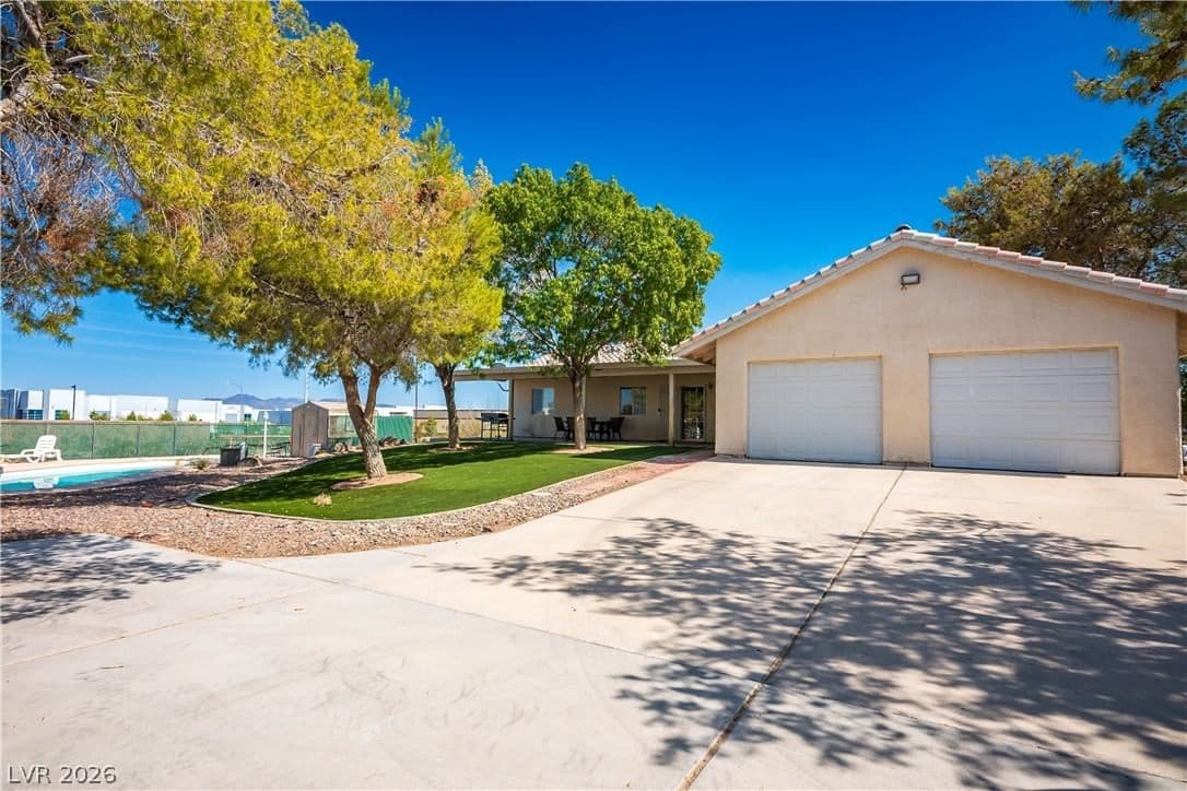 6990 Richmar Avenue photo 2