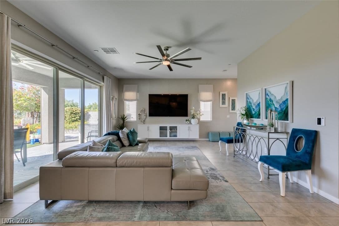 779 Glowing Horizon Street photo 3