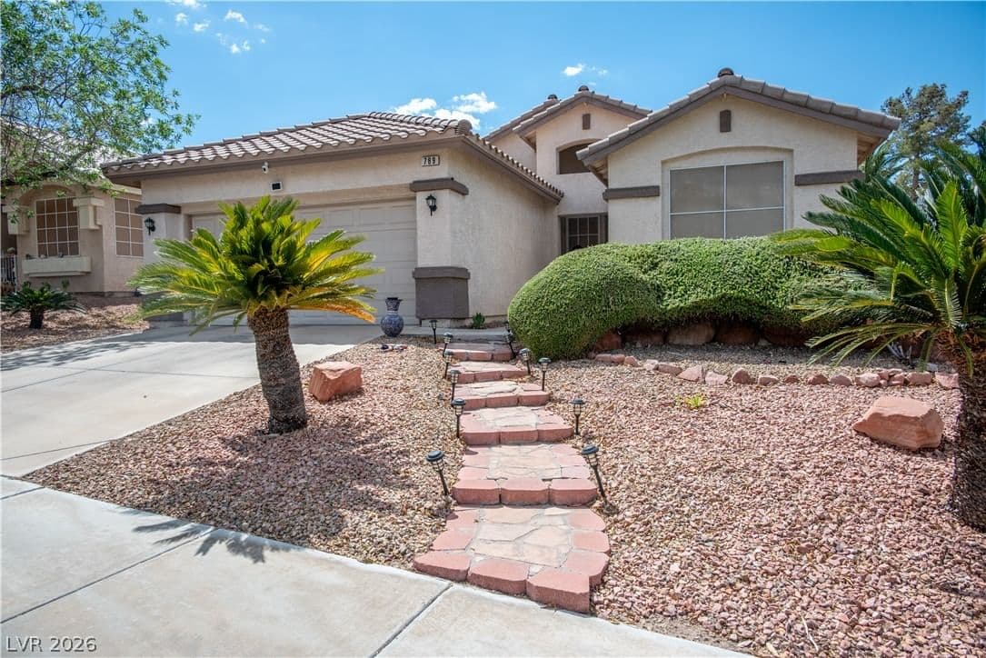 789 Vortex Avenue photo 2