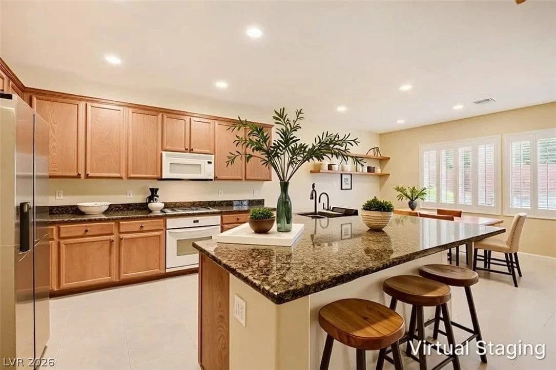 10140 Trellis Rose Court photo 3