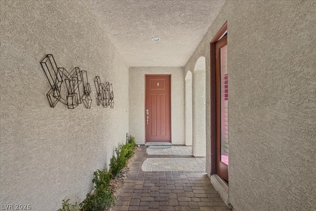 9718 Wildflower Vista Avenue photo 4