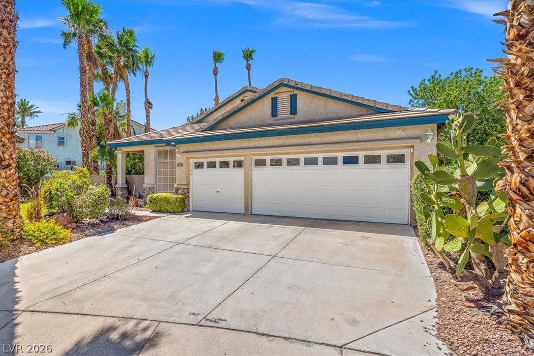 1898 Desert Forest Way photo 4