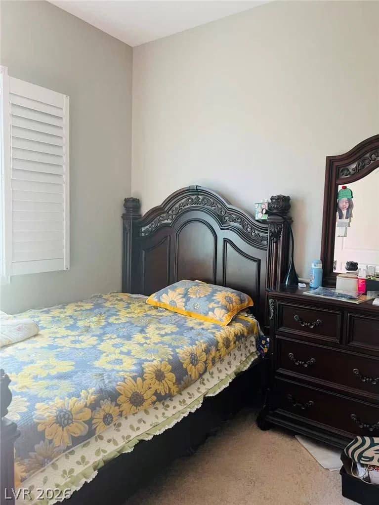 119 Colantonio Court photo 5