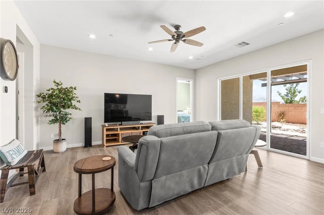 8956 Skye Canyon Ranch Street photo 3
