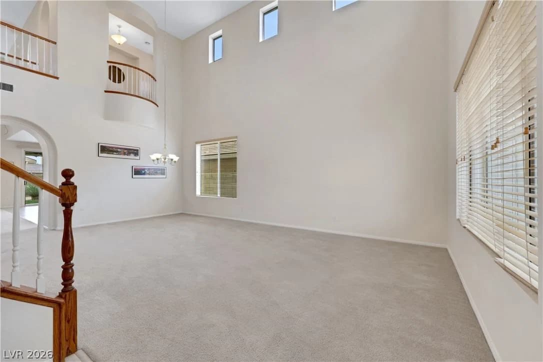 625 Bighorn Creek Street photo 4