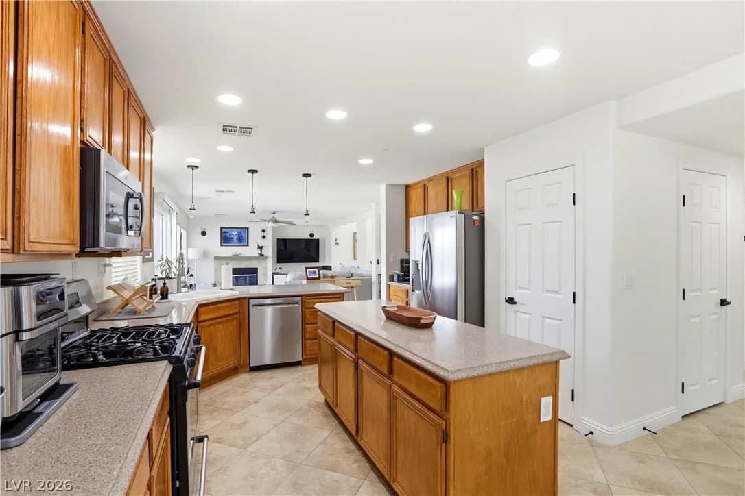 6316 Coyote Valley Court photo 5
