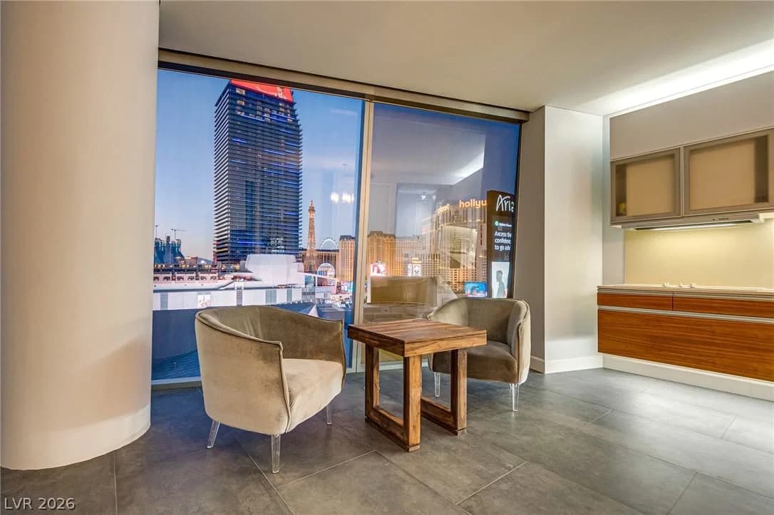3726 Las Vegas Boulevard photo 3