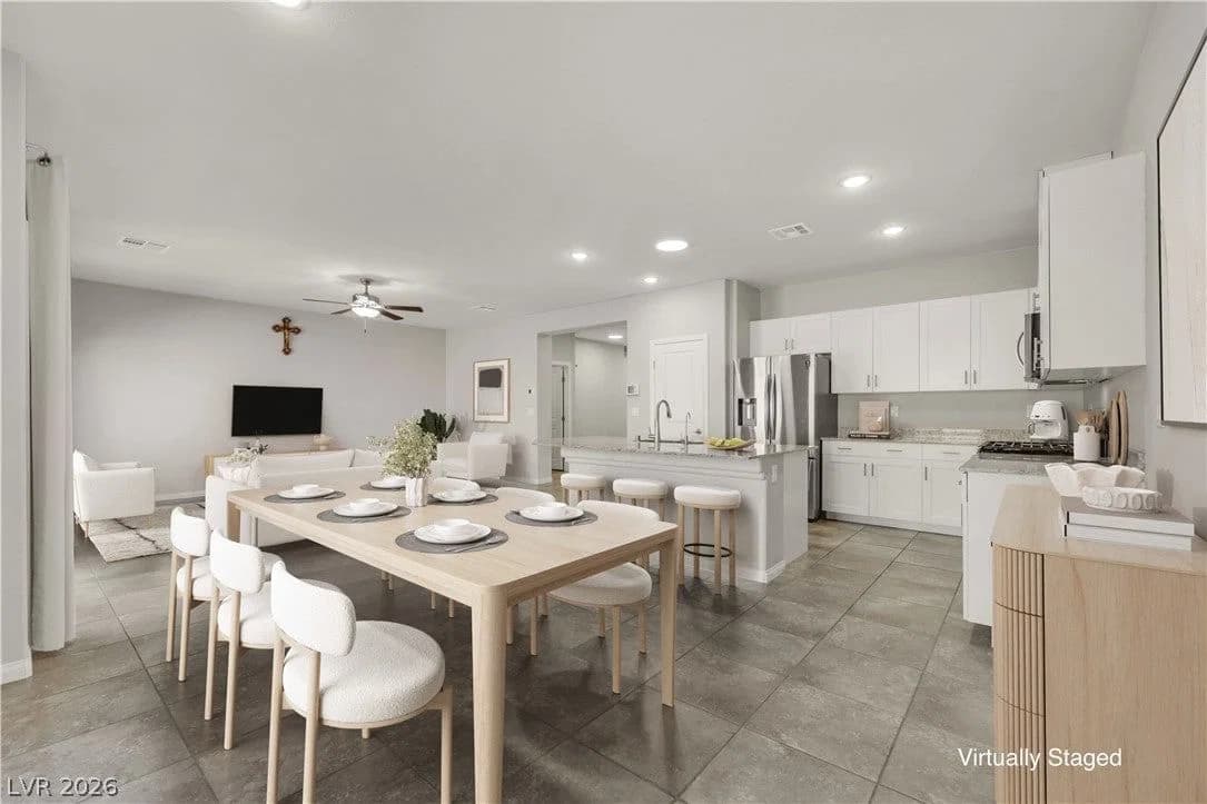 8352 Gold River Court photo 2