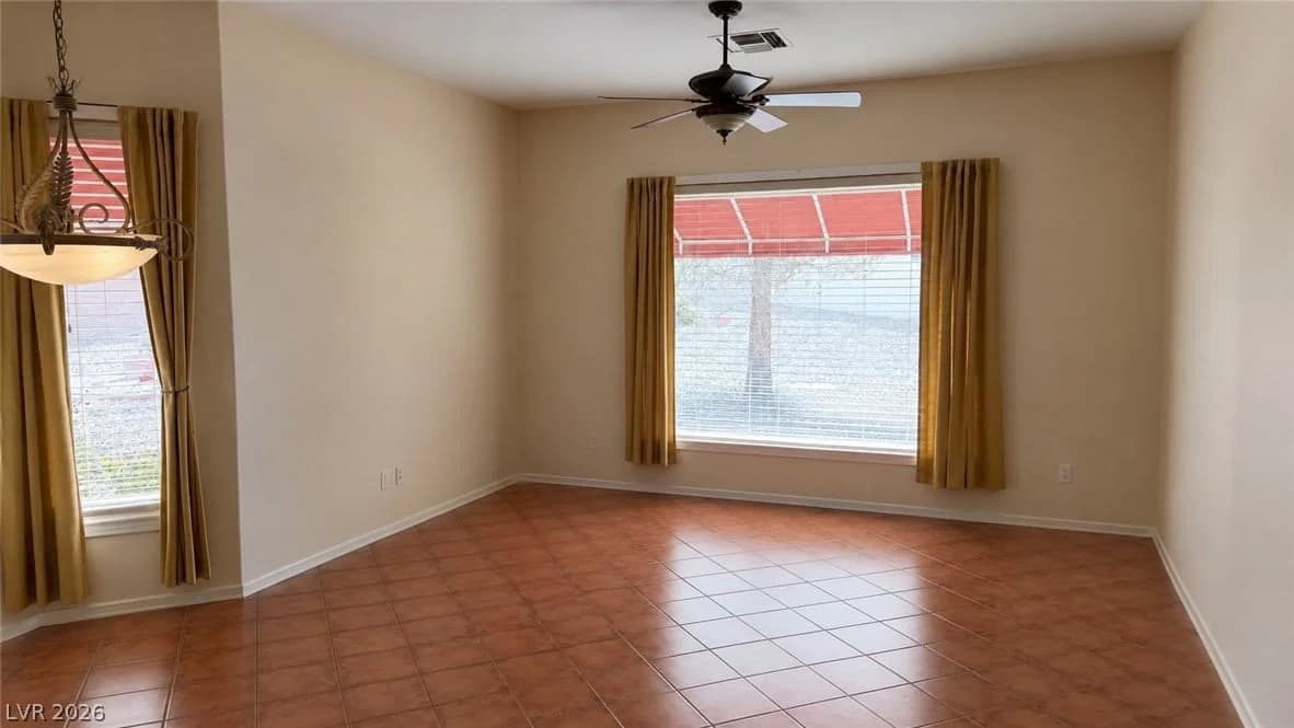 11013 McKendrec Court photo 5