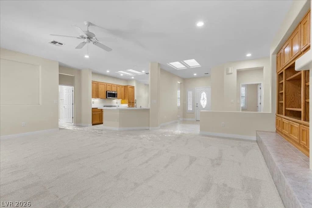 2860 Alder Lake Court photo 4