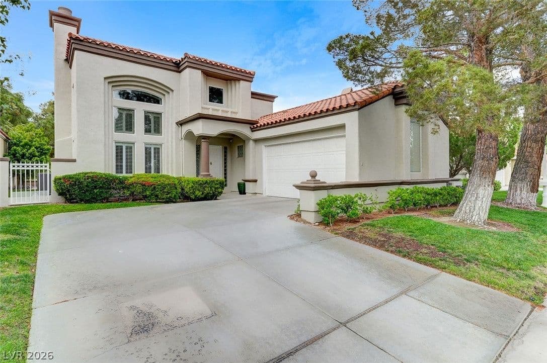 8340 Carmel Ridge Court photo 2