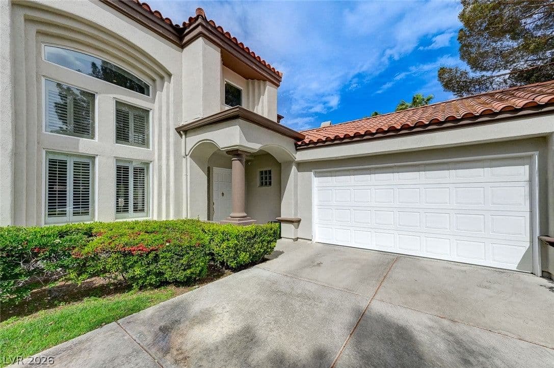 8340 Carmel Ridge Court photo 3