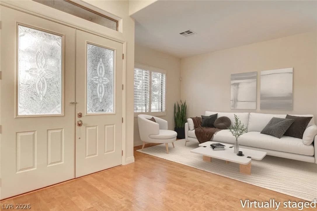 2052 Sinfonia Avenue photo 5