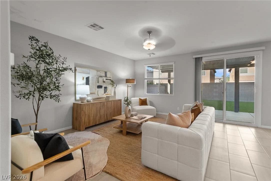 372 Soubrette Court photo 4