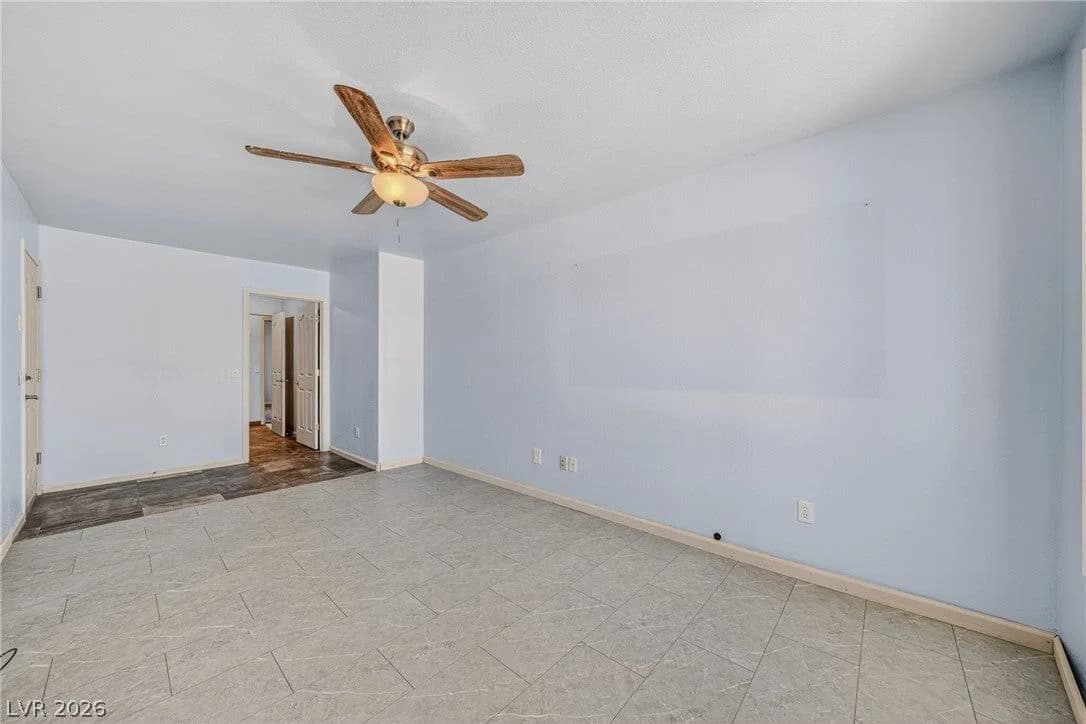 1531 Bridger Street photo 2