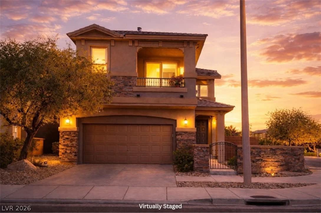 10460 Harvest Wind Drive photo 2