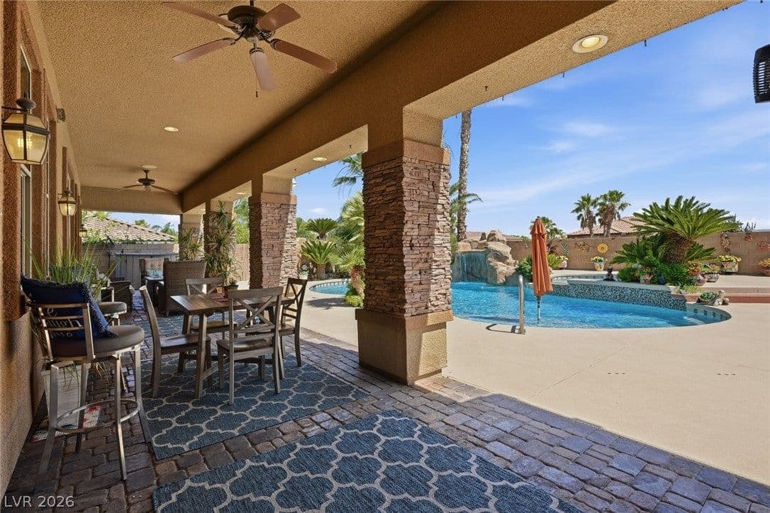 9759 Amador Ranch Avenue photo 4