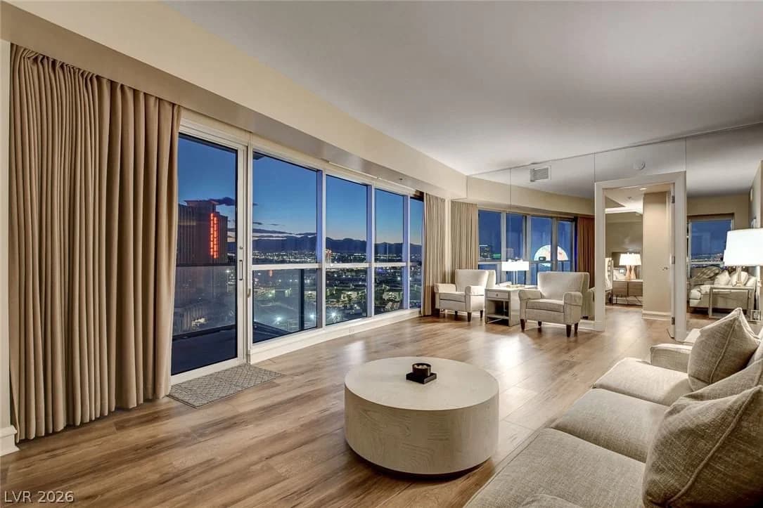 2700 Las Vegas Boulevard photo 5
