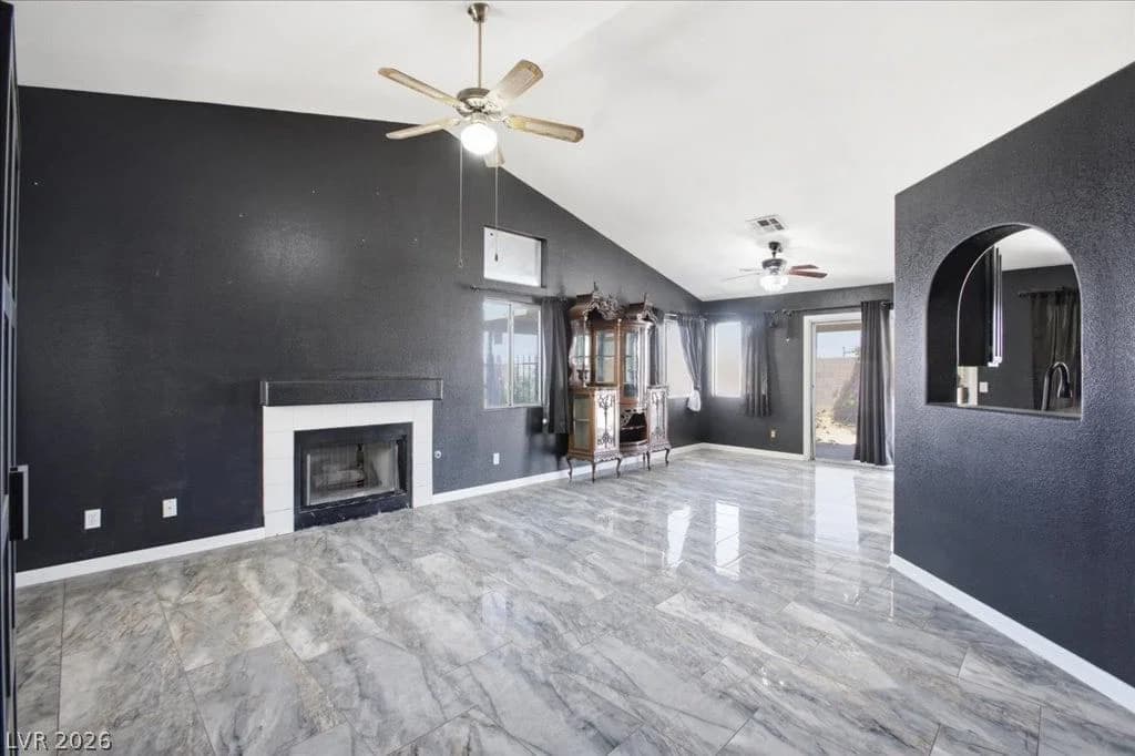 101 Aruba Isle Drive photo 4