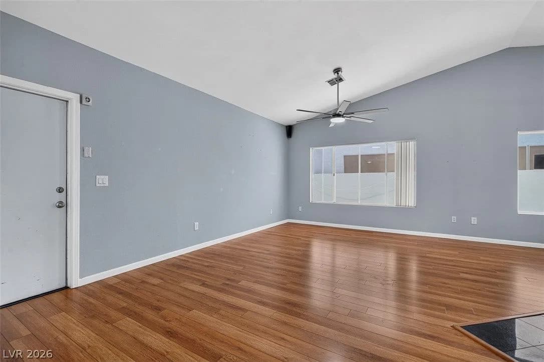 2609 Shakespeare Road photo 5