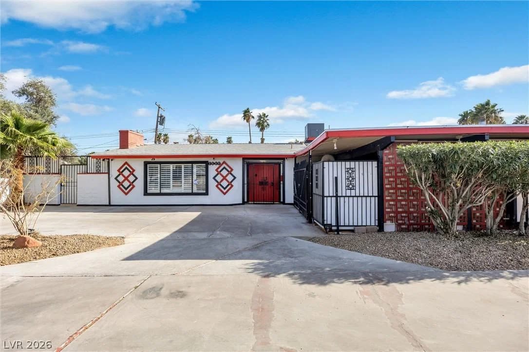 1589 Silver Mesa Way photo 5