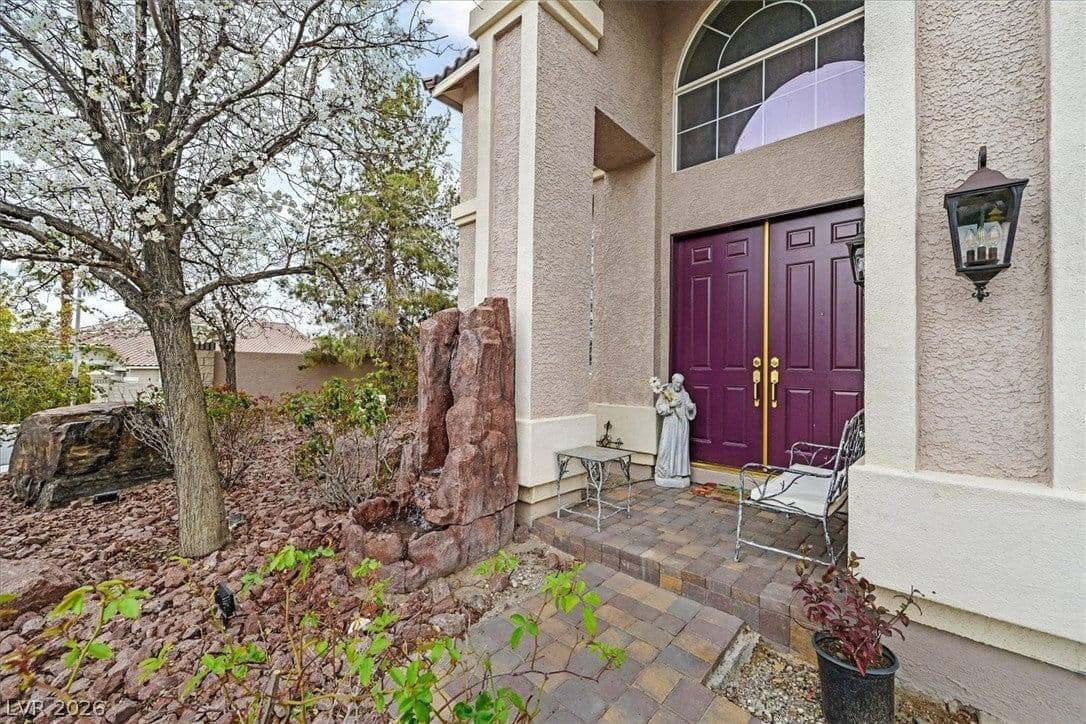 1465 Via Savona Drive photo 3