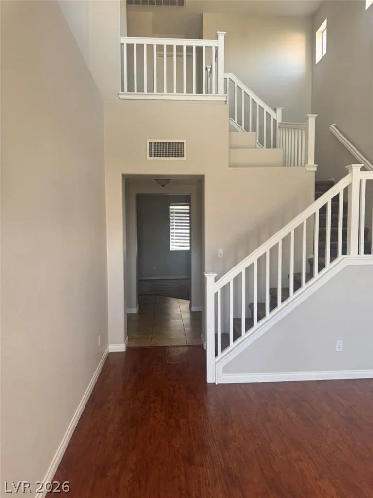 4524 English Lavender Avenue photo 2