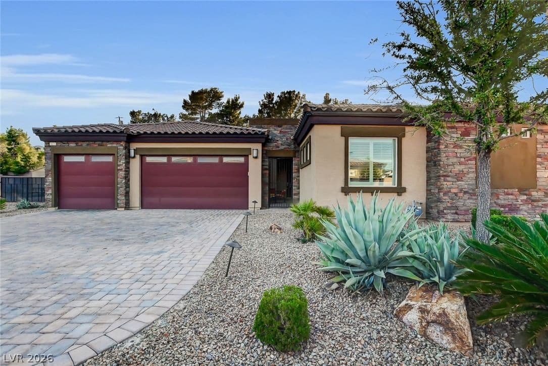 5675 Willow Canyon Street photo 4