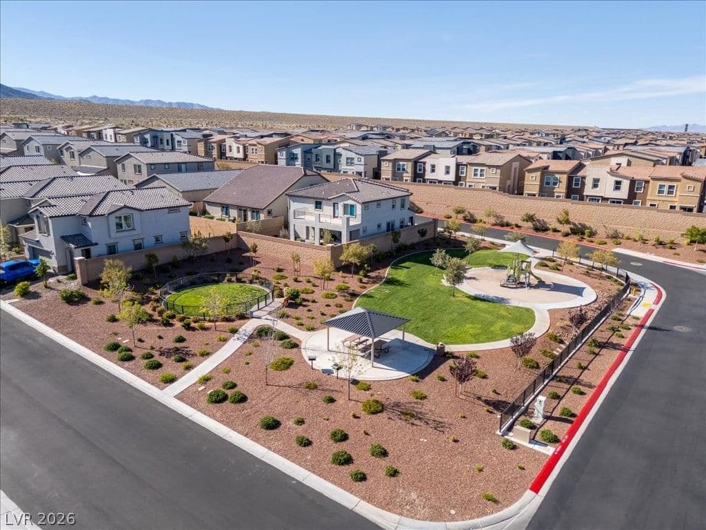 10977 Oregano Avenue photo 4