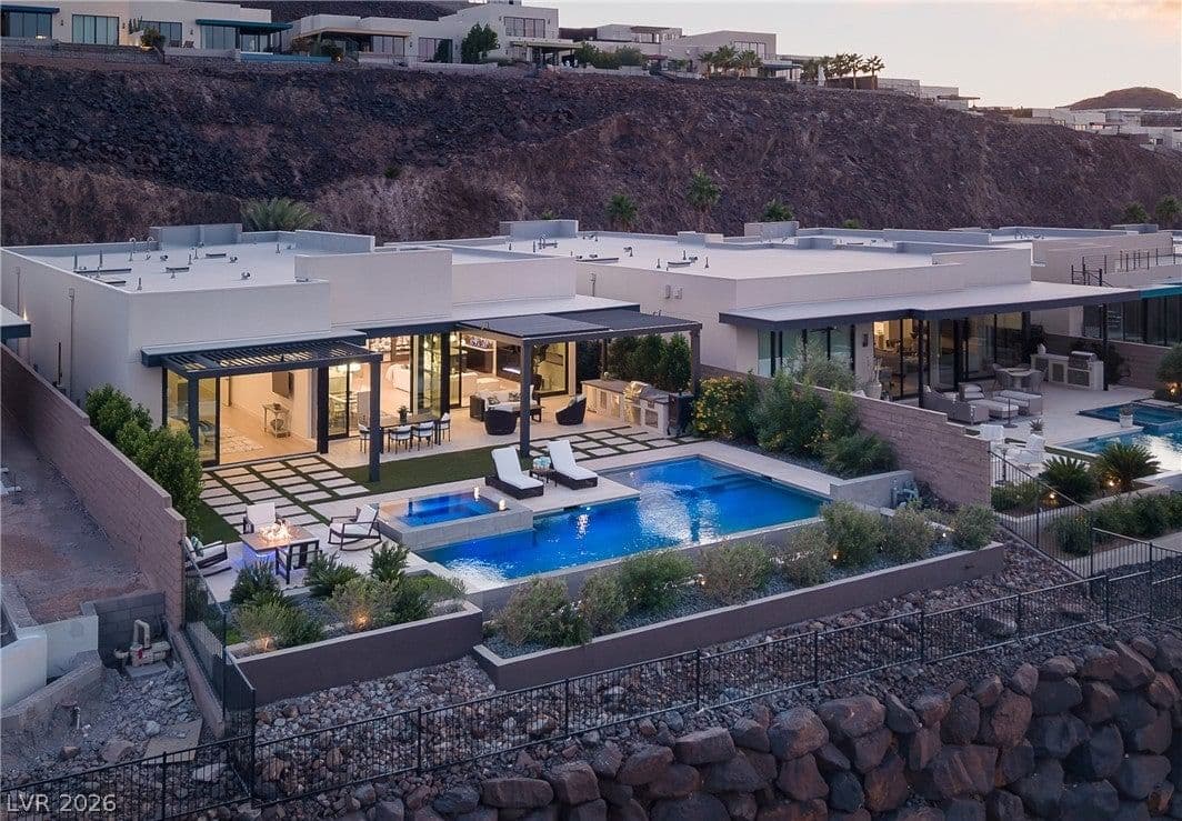 678 Blackrock Rim Drive photo 4