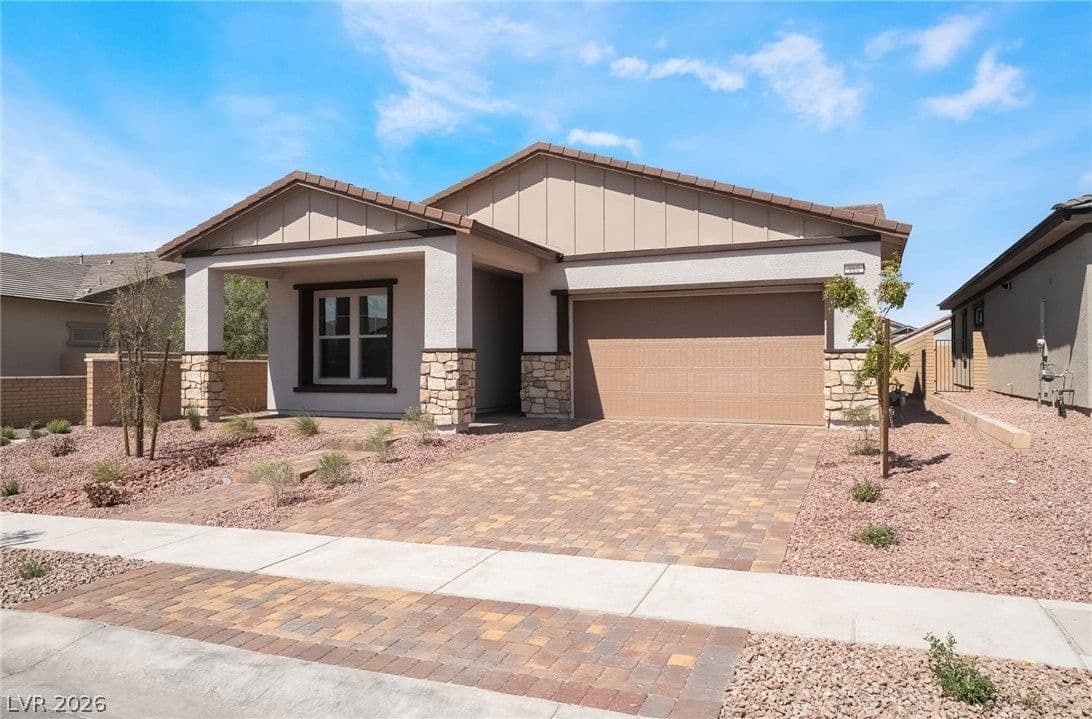 660 Ambridge Drive photo 3